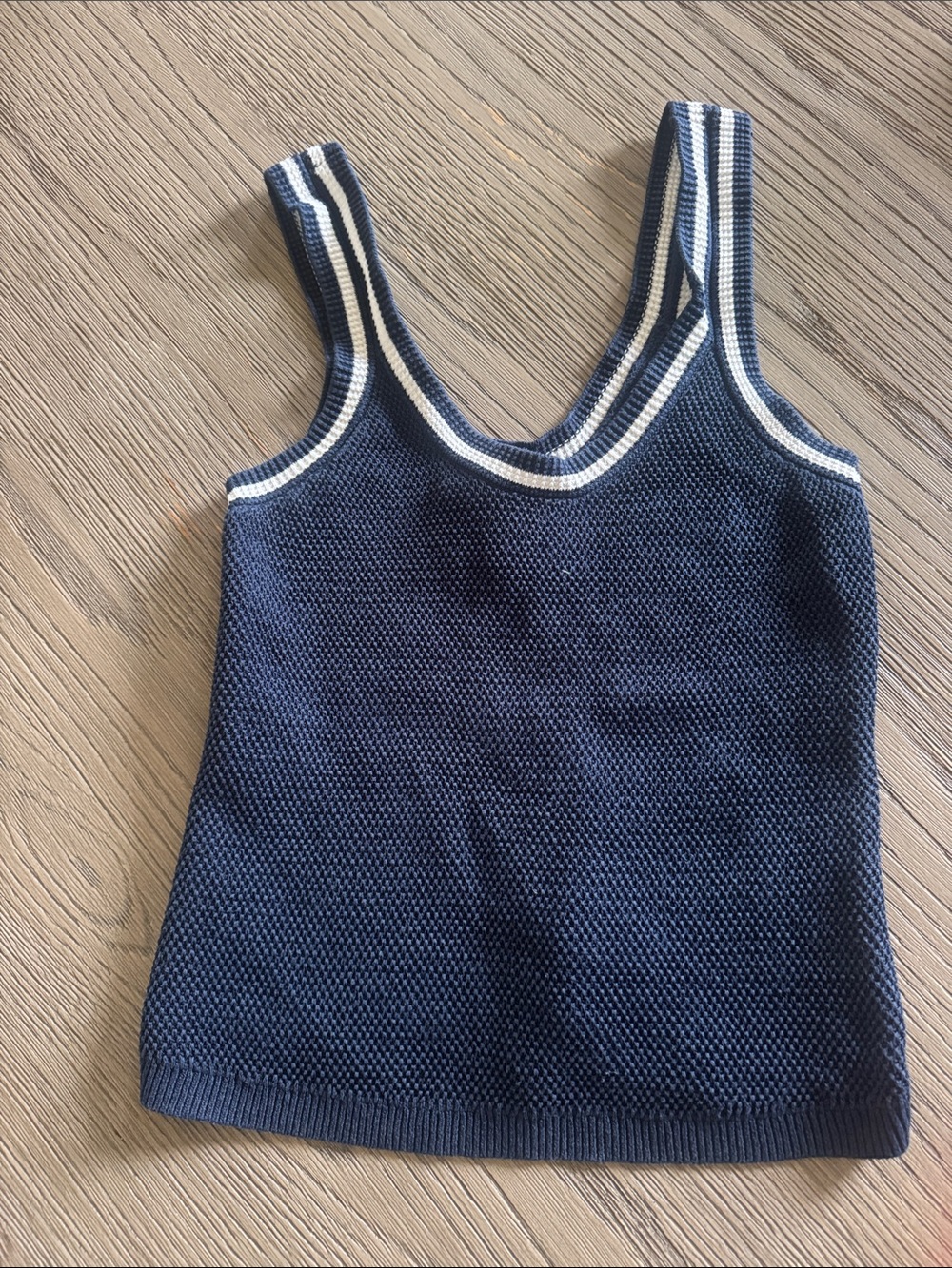 ALO Yoga Navy Blue Knit Tank with White Trim